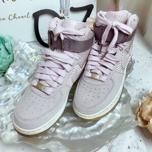 Nike Women's AF1 Hi Premium Lilac 36.5